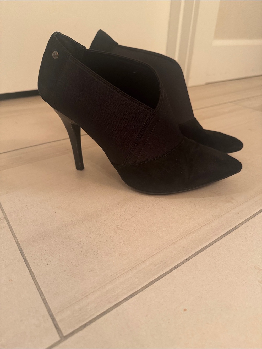 Vera Wang Black Pointed-Toe Stiletto Ankle Booties
